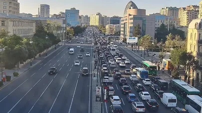 Bakıda axşam tıxacı: Bu yollar keçilməz oldu