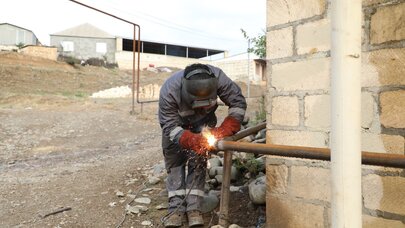 Daha bir yeni yaşayış massivi qazlaşdırılır - REPORTAJ