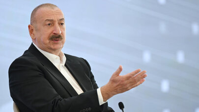 İlham Əliyev: Orta Dəhliz və Zəngəzur dəhlizinin inkişafı üçün səy göstəririk