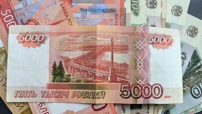Rusiyada deputatların pensiyası qəpik-quruş imiş - Məbləğ açıqlandı 