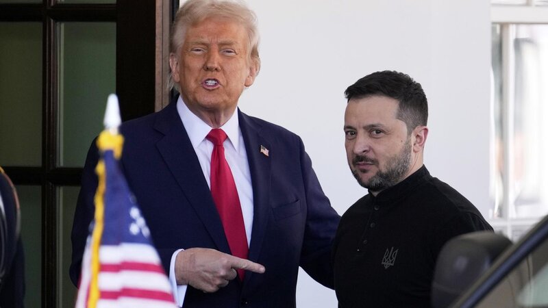 Onun adı Trampın görüş siyahısına daxil edilmədi