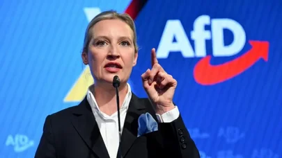 Almaniyada seçkilr: Alisa Vaydelin partiyası liderdir