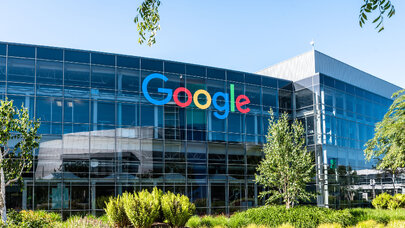 "Google" 403 milyon avro cərimələndi