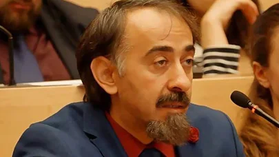 Professor vəfat edən qızına mahnı bəstələdi - VİDEO