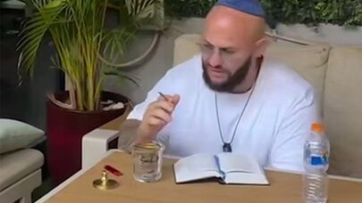 Ciqan xidmətçiləri girov götürdü, öz mühafizəçisini yaraladı