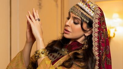 Leyla Əliyeva milli geyimdə - Foto