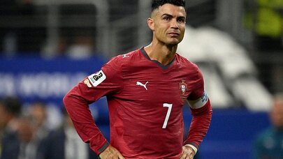 Ronaldo təqaüdə çıxmaqdan imtina etdi: Hələ lazımam