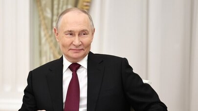 Putin Böyük Britaniyadakı səfiri vəzifəsindən azad etdi