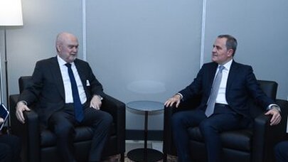 Ceyhun Bayramov ATƏT-in baş katibi ilə sülh prosesini müzakirə etdi