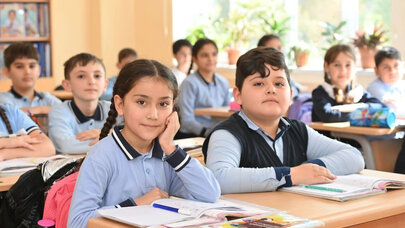 Məktəbli uşağı olan şəxslərə şad xəbər - Nazirlik açıqladı