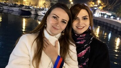 Bacısı Qənirə Paşayeva ilə bağlı təsirli paylaşım etdi