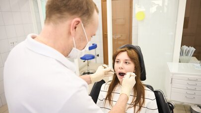 Stomatoloq xəbərdarlıq etdi: Bu hallarda dişi xilas etməyə çalışmaq təhlükəlidir