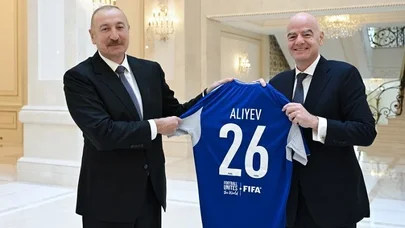 İnfantinonun İlham Əliyevə hədiyyəsi - FOTO