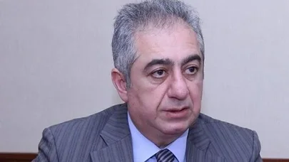 Qubad İbadoğlu Azərbaycanı tərk etdi - FOTO