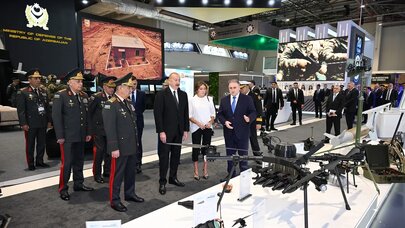 İlham Əliyev “ADEX 2026” və “Securex Caspian” sərgiləri ilə tanış oldu - Foto/Yeniləndi