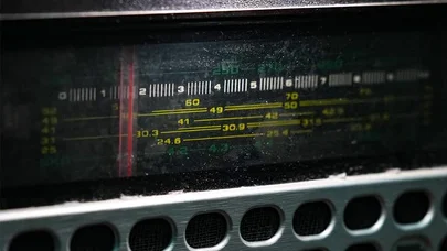 “Qiyamət günü” radiosundan iki yeni şifrəli mesaj