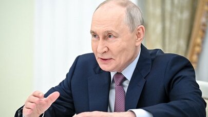 Putinin yumor hissi - Səkkiz övladı olan qadına: nadir hallarda, amma sərrast!