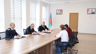 Kamran Əliyev Gəncədə vətəndaşları qəbul etdi