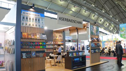 Azərbaycanın kitab mədəniyyəti 78-ci Frankfurt Beynəlxalq Kitab Sərgisində təqdim olunur - Foto