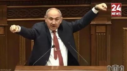 Paşinyan səhərini Azərbaycan mahnısı ilə açdı - VİDEO