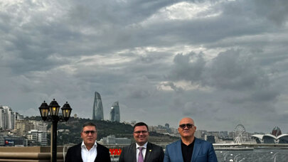 Astrid Hasani Bakıya gəldi