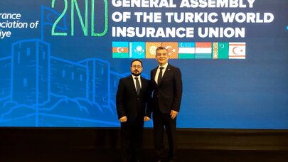 Türk Dünyası Sığorta Birliyinə yeni sədr və baş katib seçildi