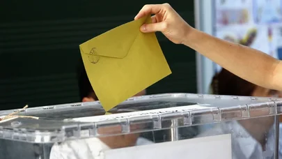 Türkiyədə seçki sorğusu: Ərdoğanın partiyası ilə rəqibi arasındakı fərq açıqlandı