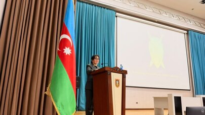 Hərbi Prokurorluğun rəhbərliyi qadın hərbi kursantlarla görüşdü - FOTO