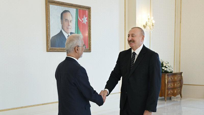 İlham Əliyev İranın daxili işlər nazirini qəbul etdi