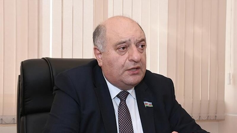 Məktəb mədrəsə deyil, öz qaydaları var - Musa Quliyev