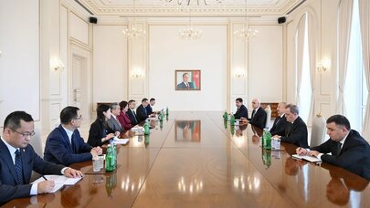 Prezident Çinin xarici işlər nazirini qəbul etdi - Foto