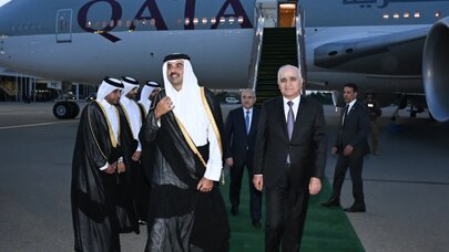 Qətər Dövlətinin Əmiri Azərbaycana səfərə gəldi - Foto