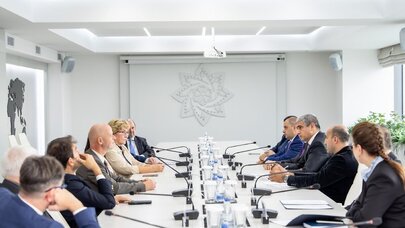 Beynəlxalq və xarici ölkələrin milli paralimpiya komitələrinin nümayəndə heyəti ilə görüş olub