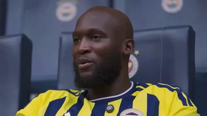 Türkiyədə Lukaku hədəf alındı: Güzgüdə özünə baxırsan?