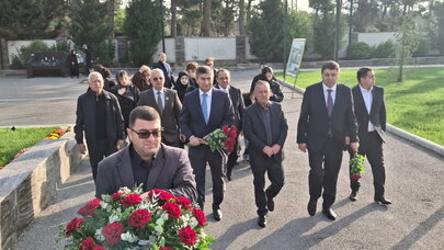 Yasamal rayonunda şəhidlərin xatirəsi anıldı - FOTO