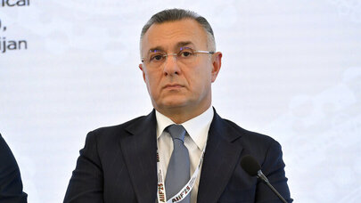 Teymur Musayev səhiyyə naziri vəzifəsindən azad edildi