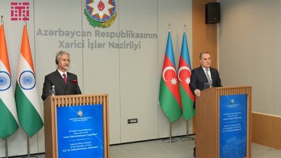 XİN başçısı Hindistana səfərə dəvət edildi