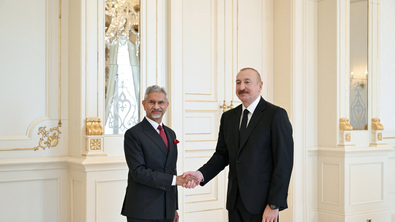 Bakı-Dehli xəttində təzə səhifə açılır: Azərbaycanın regional çəkisi artır