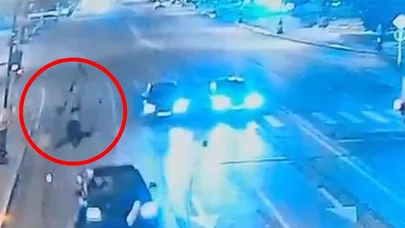 Piyada keçidində skuteri vurdu - Ölən var