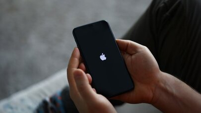 "Apple" cihazlarında boşluq tapıldı: Şəxsi fotolarınız...