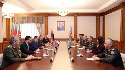 Zakir Həsənov Slovakiyanın Baş Qərargah rəisini qəbul etdi - FOTO