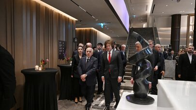 Əli Əsədov Gürcüstanda hotel açılışında - Foto