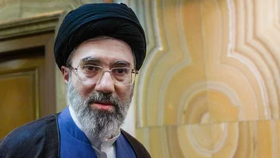 Xamenei: Müharibənin bitməsinin şərtlərini Tehran müəyyən edəcək!