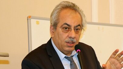 Azərbaycan elminə ağır itki - Professor Surxay Əkbərov  vəfat etdi