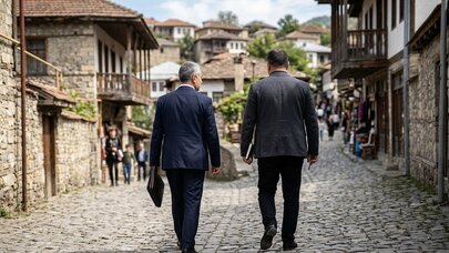 İcra nümayəndəsi bələdiyyə sədrinin başını yardı - TƏFƏRRÜAT/FOTO