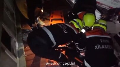 Masazırda köməksiz vəziyyətdə qalan belə xilas edildi - VİDEO