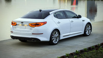 Yeni KIA Optima-nı seçməyin 2014 səbəbi-VIDEO (R)