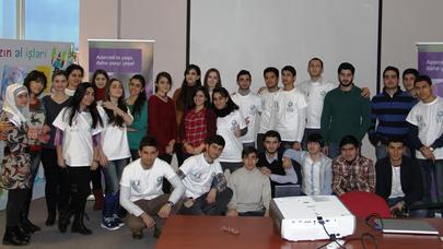 Azercell gələcəyin mühəndislərini bir araya topladı (R)