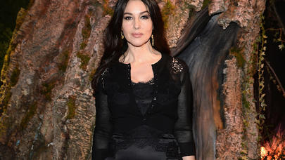 Cazibədar Monika Belluççi Milan dəb həftəsində - FOTOLAR