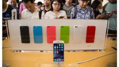 Çində saxta "iPhone" istehsal edən fabrik aşkarlanıb